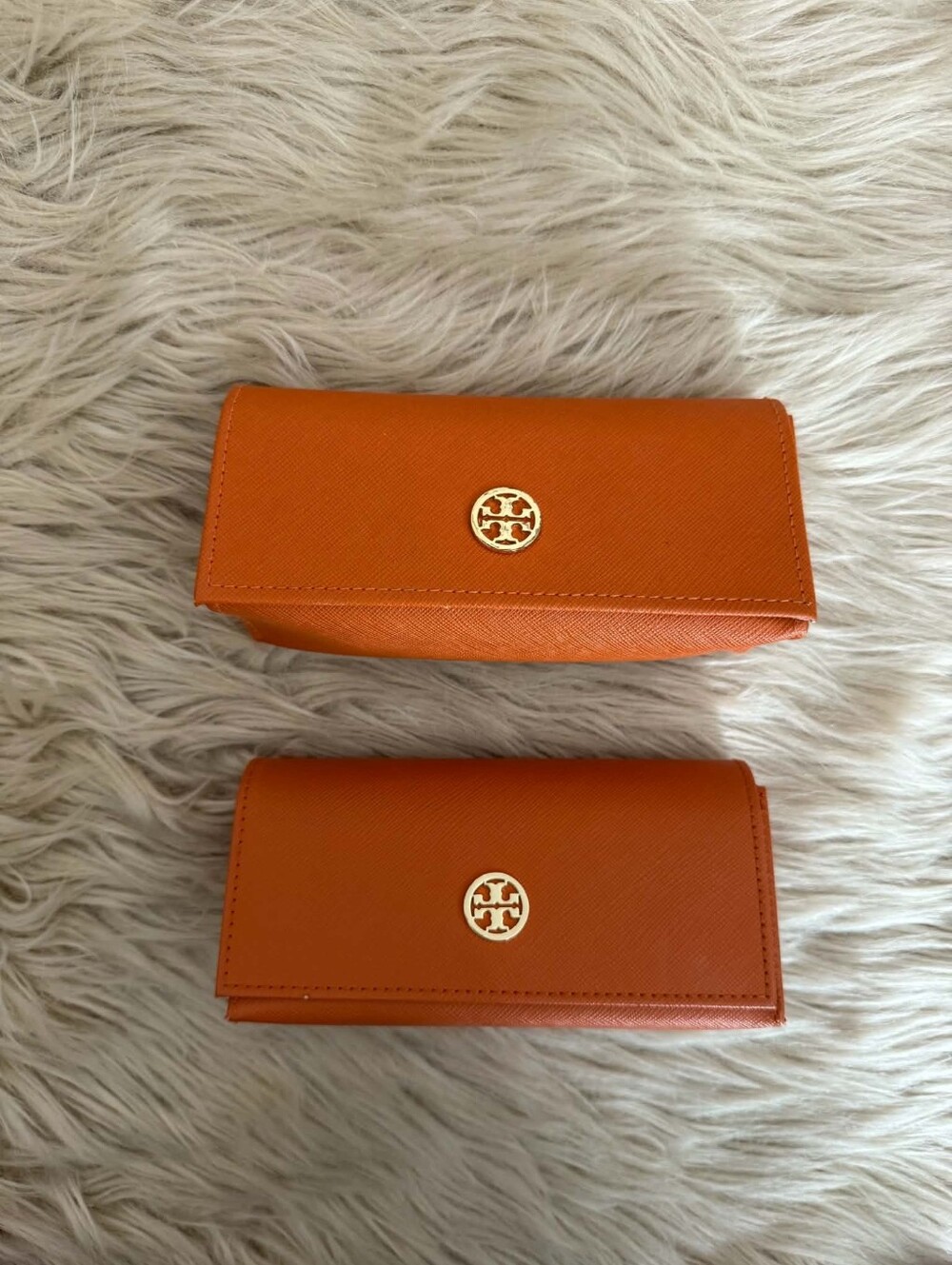 Tory Burch Bright Orange Saffiano Leather Fold Sunglasses Case Bundle Of 2